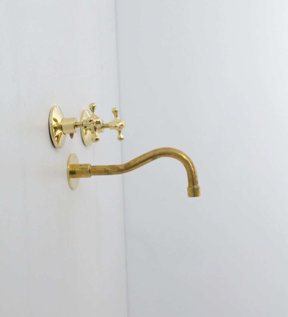 Tub Filler Faucet - Wall Mount Tub Filler