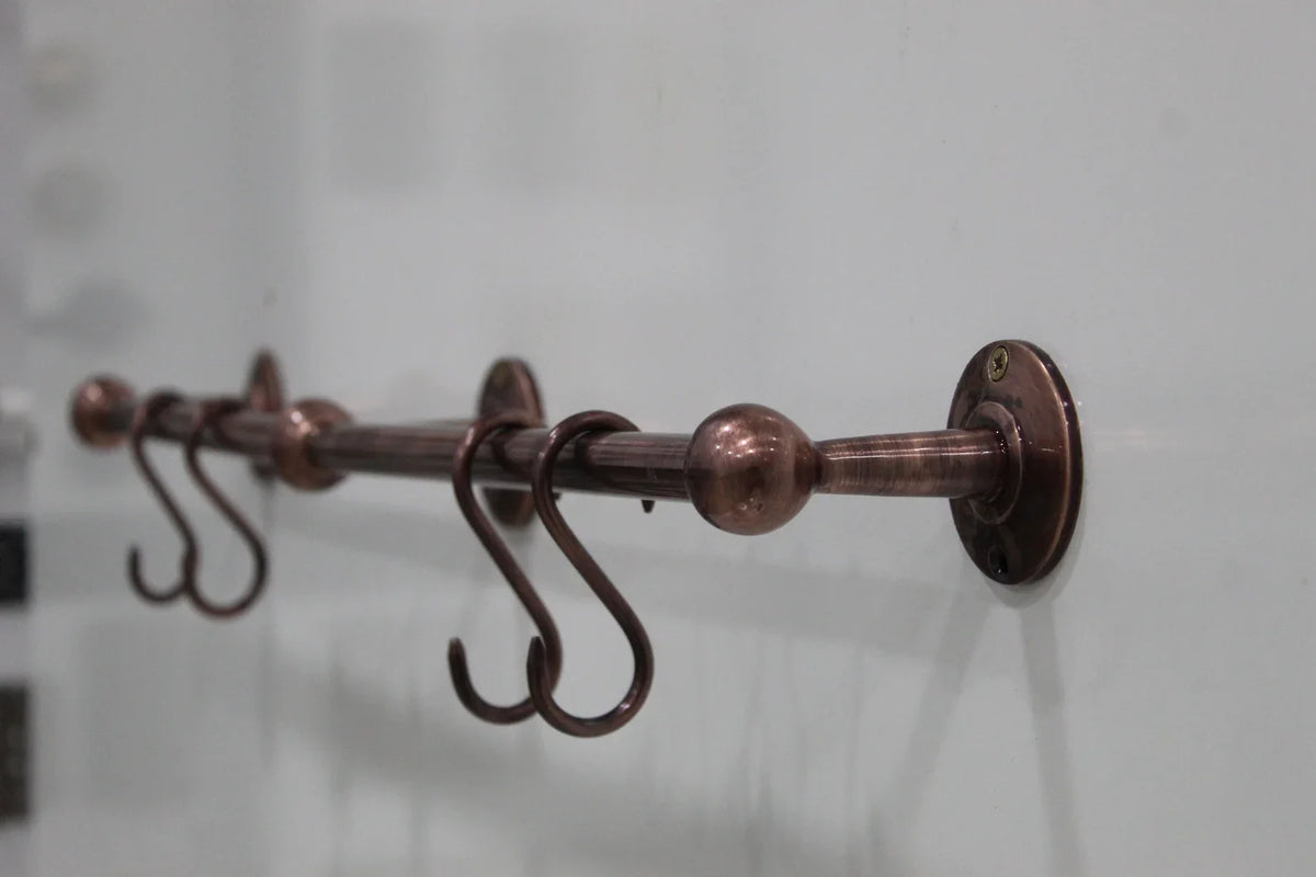 Antique Style Copper Pot Rack, Vintage Handmade Copper Pot Rack Rustic Wall Mounted, Vintage kitchen pot rack
